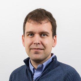 dr. Tadej Novak
